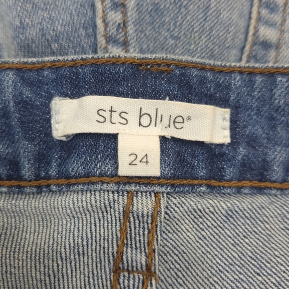 STS Blue Kate High Rise Distressed Denim Jean Shorts 24 - Picture 2 of 6